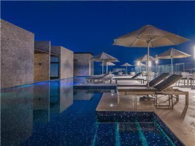 Trendy 1 Bedroom Apartment In Cruz Con Mar Brand New Building プレヤデルカーメン エクステリア 写真