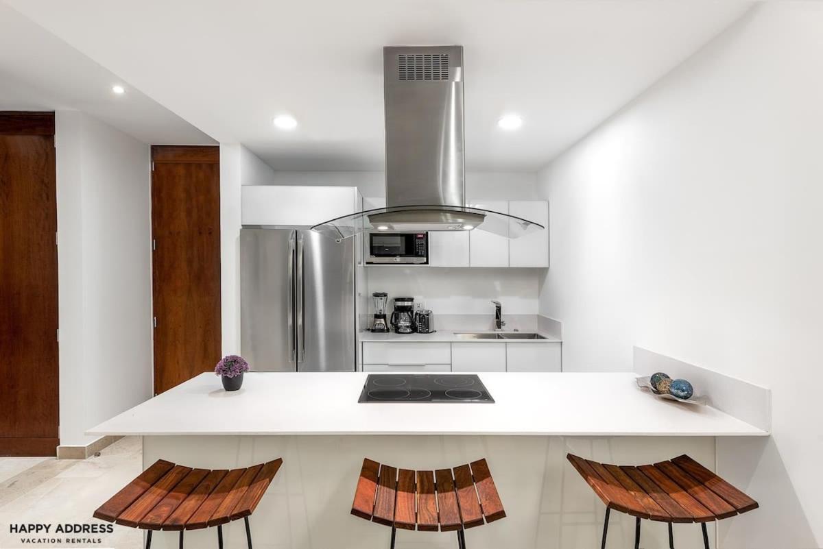 Trendy 1 Bedroom Apartment In Cruz Con Mar Brand New Building プレヤデルカーメン エクステリア 写真