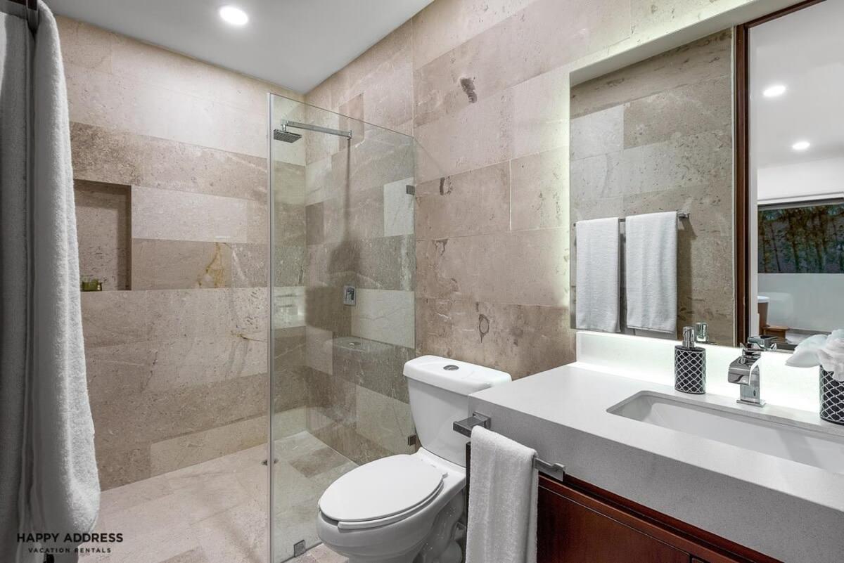 Trendy 1 Bedroom Apartment In Cruz Con Mar Brand New Building プレヤデルカーメン エクステリア 写真