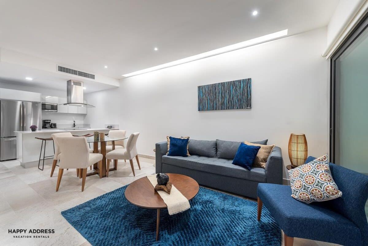 Trendy 1 Bedroom Apartment In Cruz Con Mar Brand New Building プレヤデルカーメン エクステリア 写真